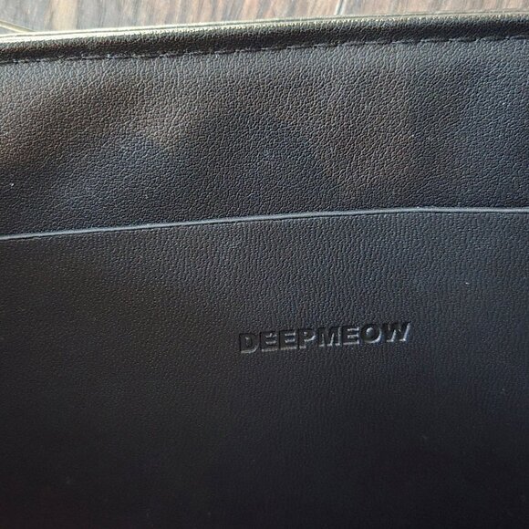 JBB Black Faux Snakeskin Leather Crossbody Chain Bag Triple Compartments NWOT - Picture 5 of 11